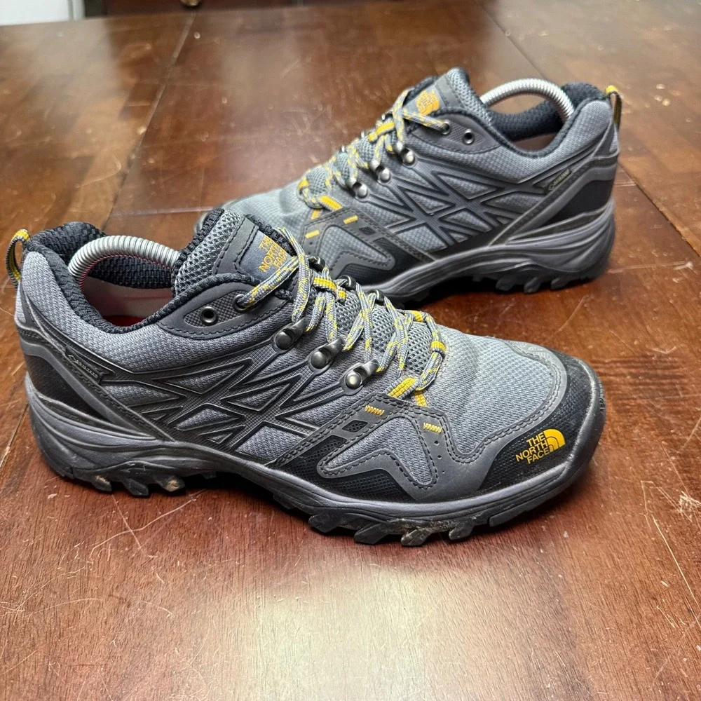 The North Face Hedgehog Fastpack Mens 9 Grey Yellow Hiking Shoes NF00CDF8